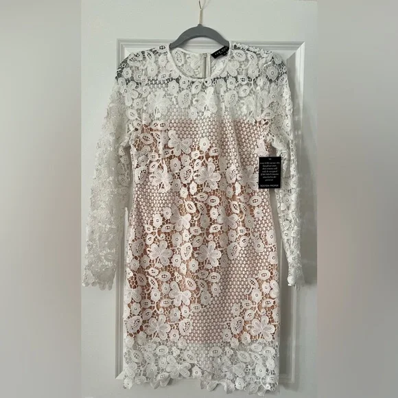 NWT Boston Proper Few Moda lace dress with nude lining